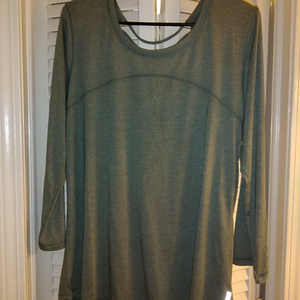 Women shirt